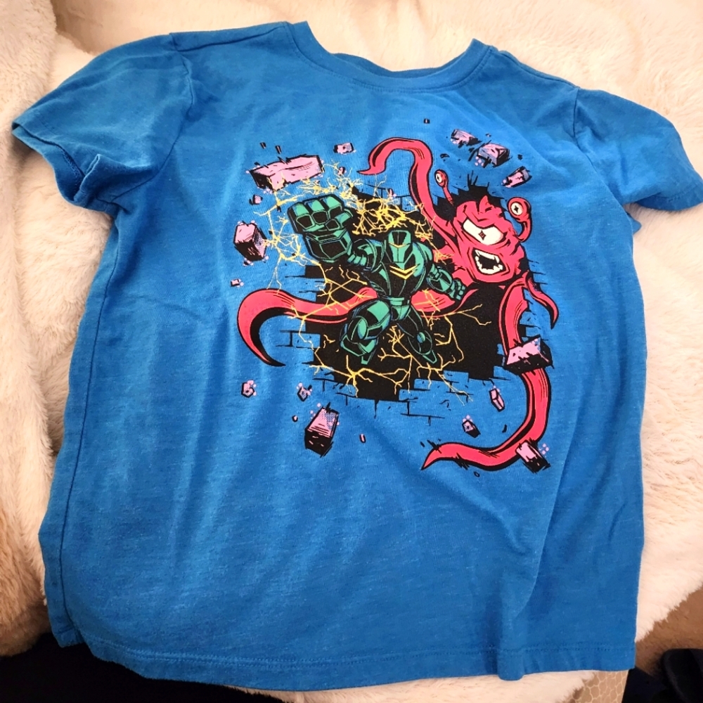 Sz 6/7 super hero monster ss blue tee